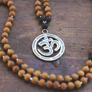 Om//Aum Mala 2